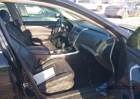 2013 Nissan Altima 2.5 Sv z USA, uszkodzony, nr VIN 1N4AL3AP6DC288741